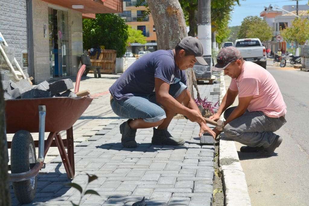 Novo calçadão da Rua 20 de Maio deve ficar pronto até o fim do ano