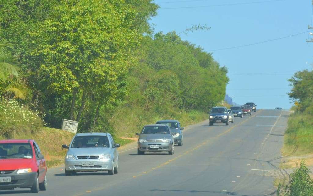 Sol, praia e movimento na volta do Balneário Esplanada