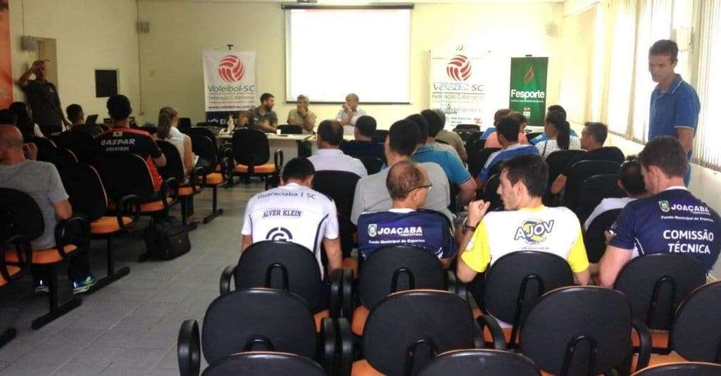 Equipe de vôlei mirim de Morro da Fumaça deve representar a cidade no Campeonato Estadual