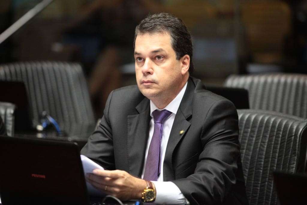PL do Deputado Rodrigo Minotto proíbe recolhimento de veículo com IPVA atrasado