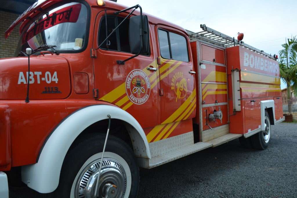 Bombeiros Voluntários se juntam ao Corpo de Bombeiros Militar em resgates