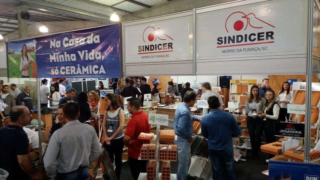 Sindicer leva qualidade da cerâmica vermelha para a Feira Construsul