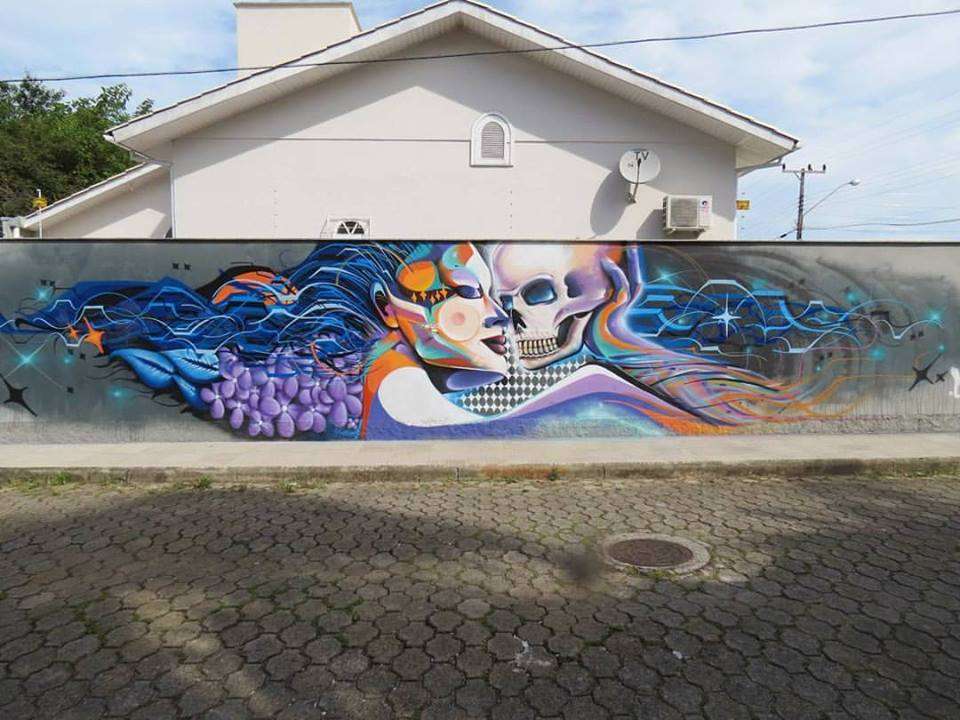 Oficina de graffiti leva arte, cor e diversão em creche municipal de Morro da Fumaça