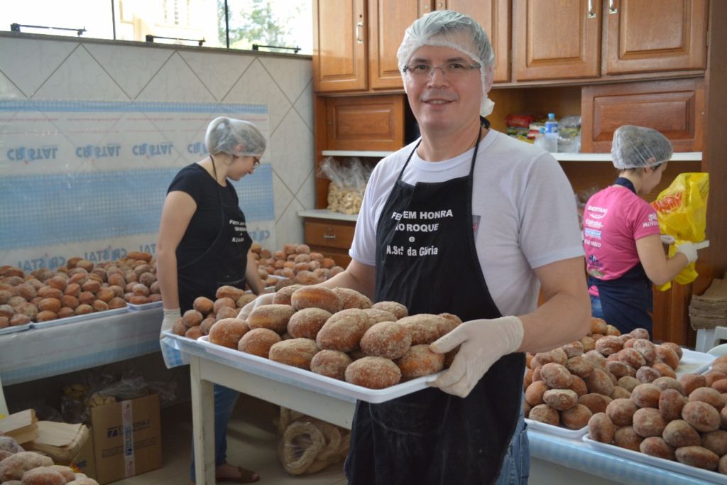 Sonhos, pães, broas e roscas: as delícias da Festa de São Roque, em Morro da Fumaça