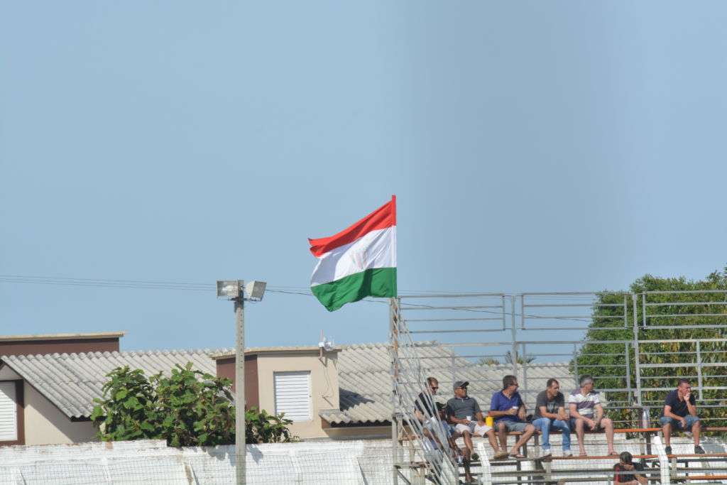 Com sonho de ser campeão, Rui Barbosa faz 1º jogo da final da Larm em Morro da Fumaça