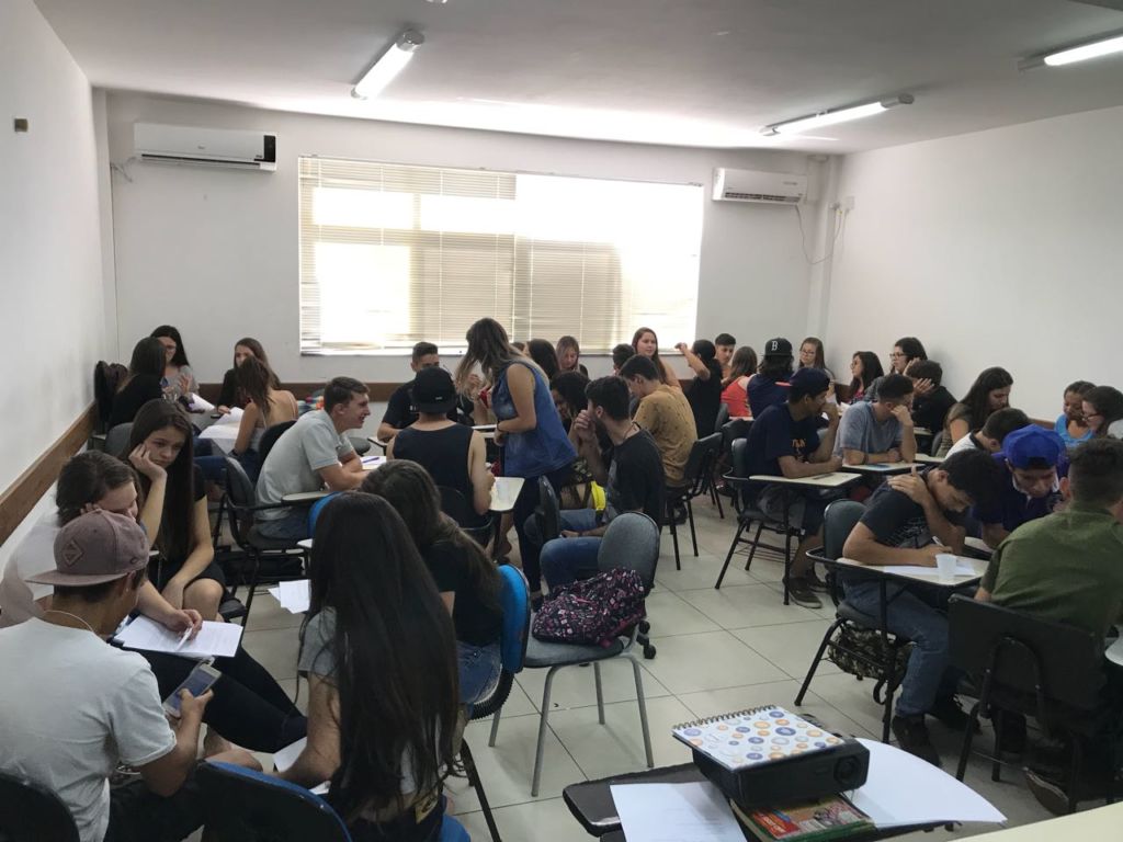 Sicredi dissemina Educação Financeira para jovens em parceria com o CIEE