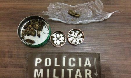 Em blitz, Polícia Militar apreende veículos e drogas