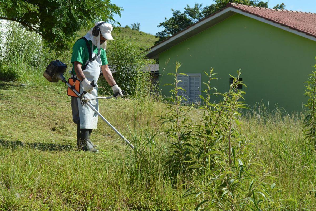 Nova equipe de limpeza começa as atividades em Morro da Fumaça