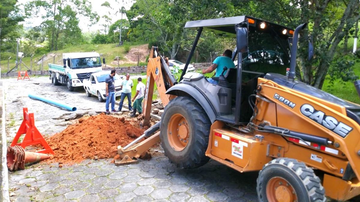 Casan finaliza reparo e abastecimento começa a voltar ao normal