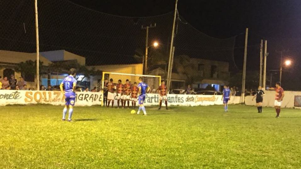 Sub-17 do Rui Barbosa está na final no Campo Bom