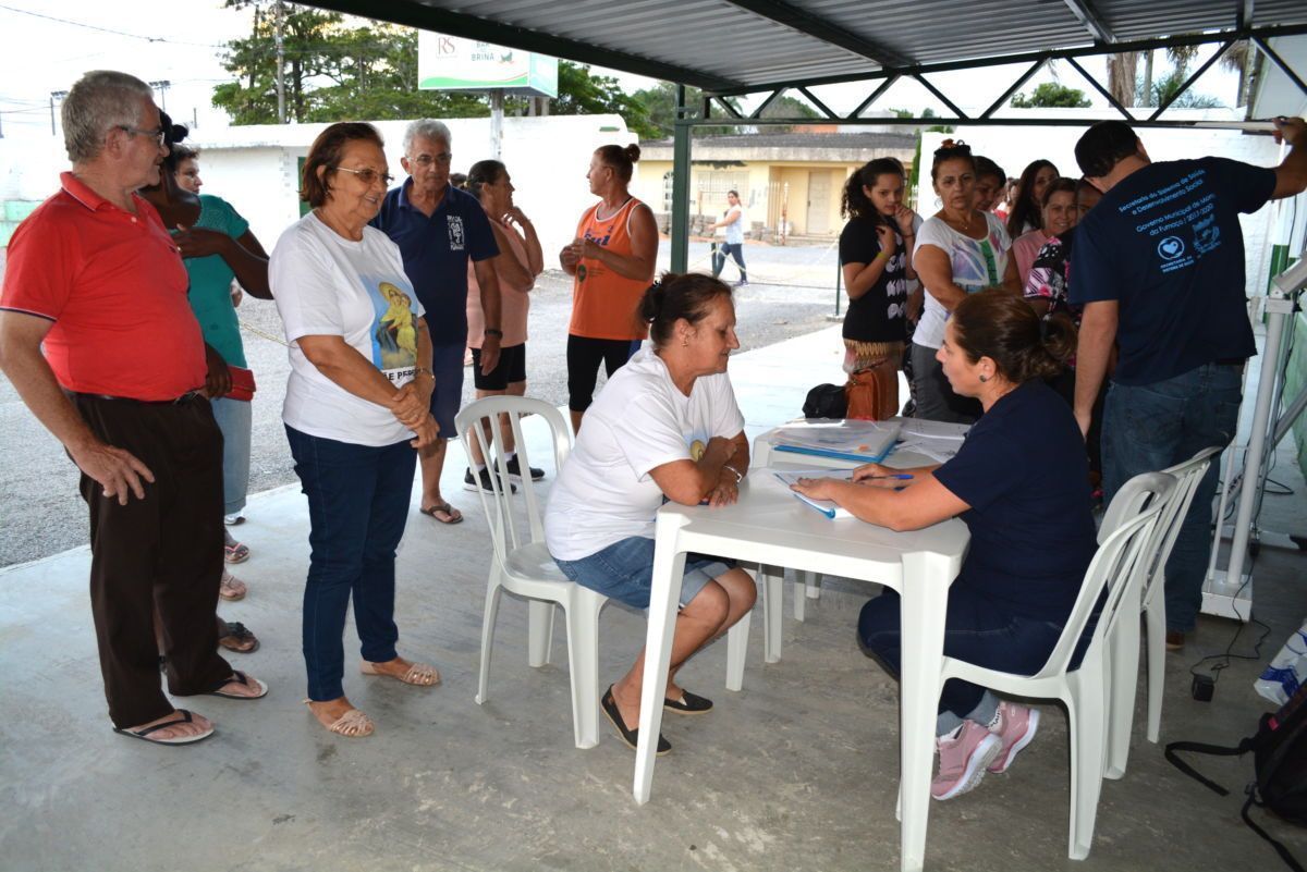 Número de inscrições surpreende na estreia da Caminhada Orientada