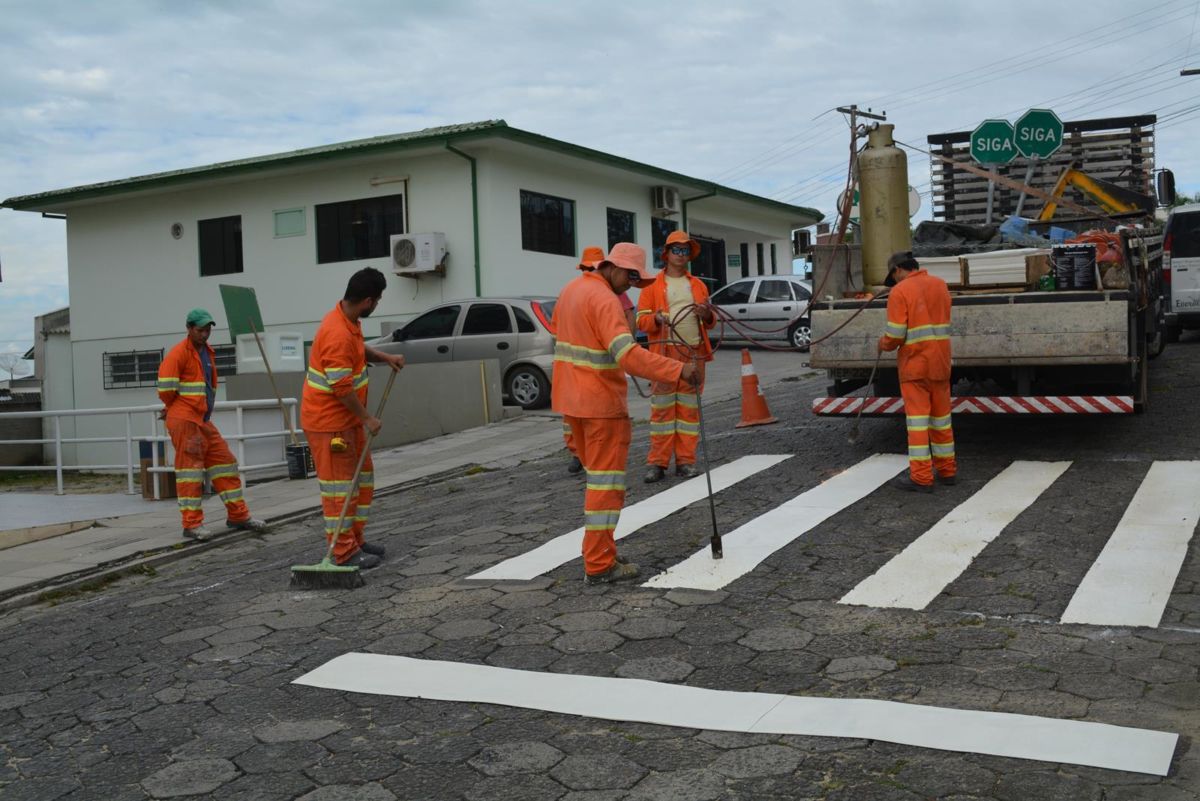 Sinalização horizontal é reforçada em Morro da Fumaça