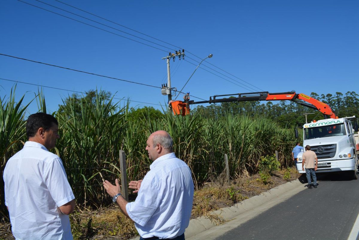 Rodovia SC-442 recebe iluminação no trecho de Morro da Fumaça