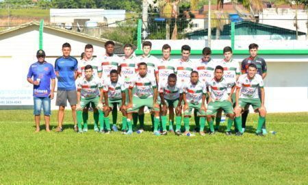 Sub-18 do Rui Barbosa vence amistoso