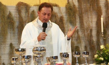 Padre Valmor Della Giustina participa de palestra na próxima terça-feira em Morro da Fumaça