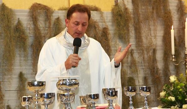 Padre Valmor Della Giustina participa de palestra na próxima terça-feira em Morro da Fumaça