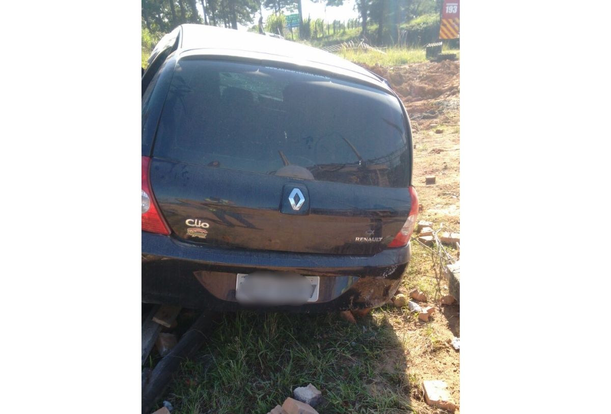 Motorista perde o controle na rodovia que liga Morro da Fumaça a Criciúma