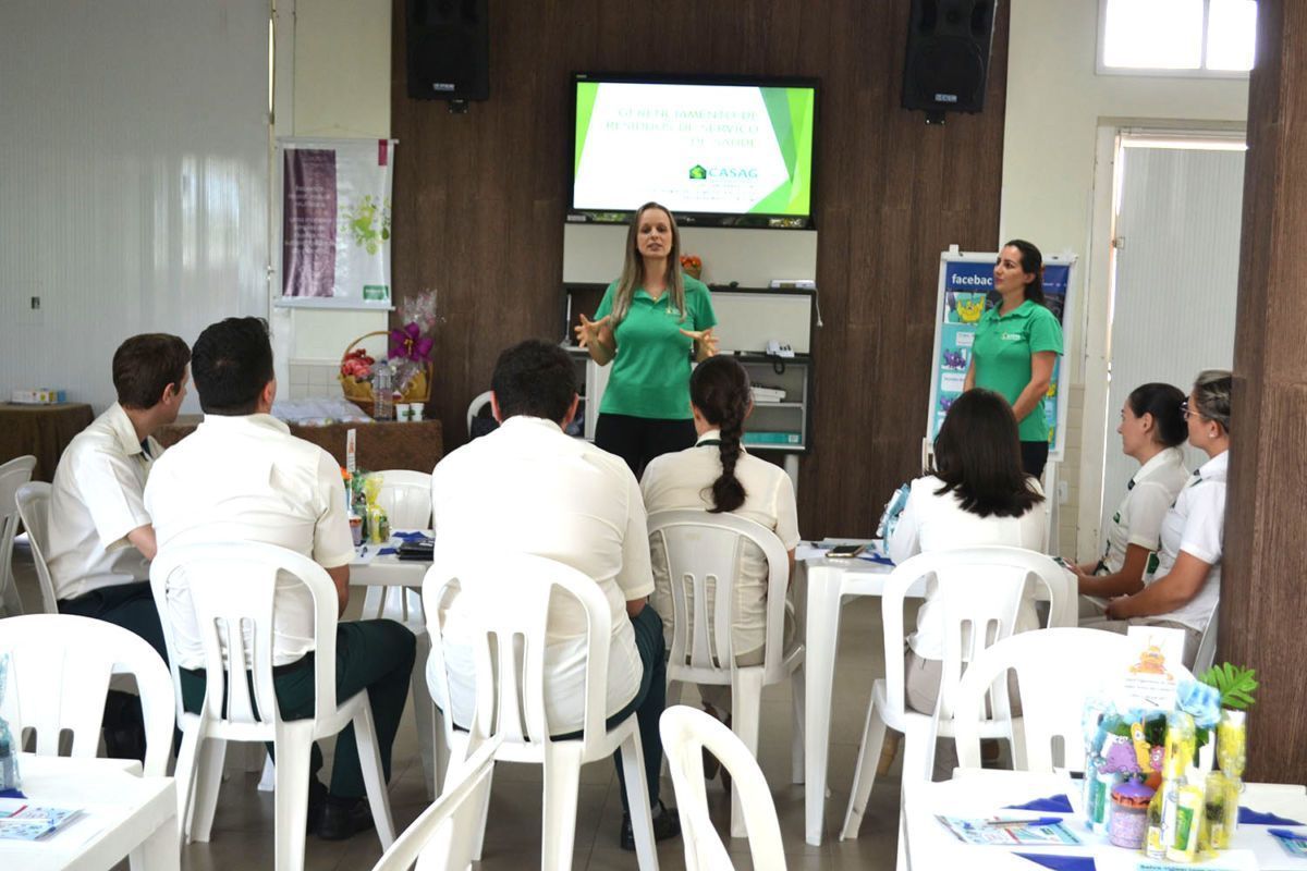 Importância da Higienização das Mãos e Gerenciamento de Resíduos é tema de encontro na Unimed Criciúma