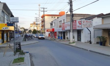 Comerciantes de Morro da Fumaça param em apoio aos caminhoneiros