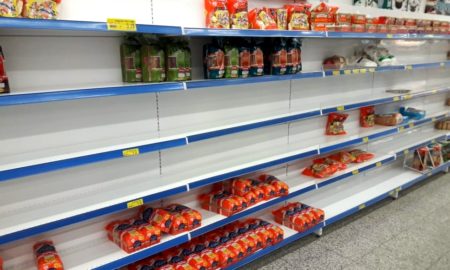 Supermercados mantém estoque, mas começam a faltar itens nas prateleiras