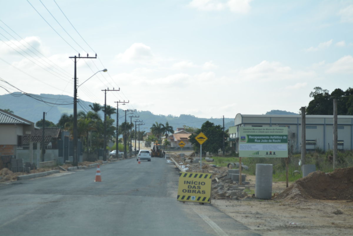 Rua João de Rochi continua em obras