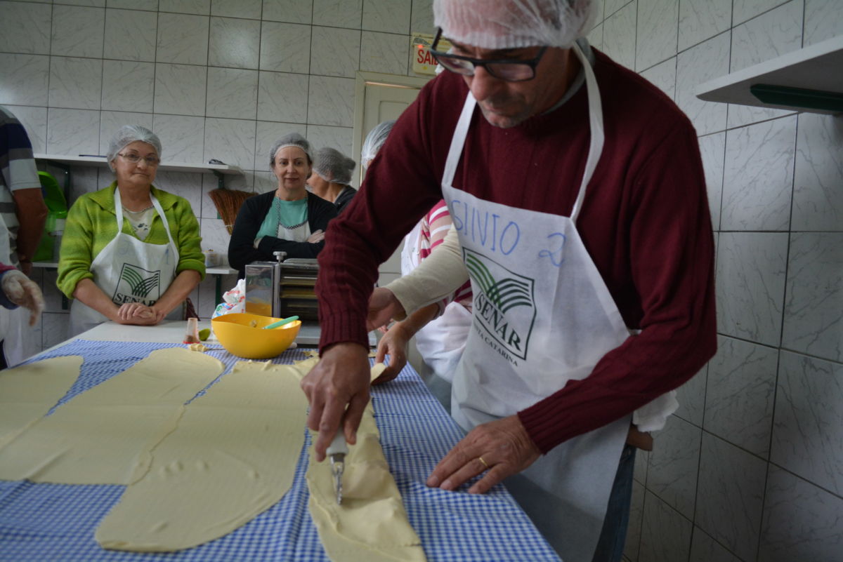 Agricultores de Morro da Fumaça recebem curso de massas