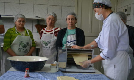 Agricultores de Morro da Fumaça recebem curso de massas