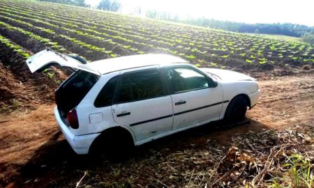 Polícia Militar recupera veículo furtado