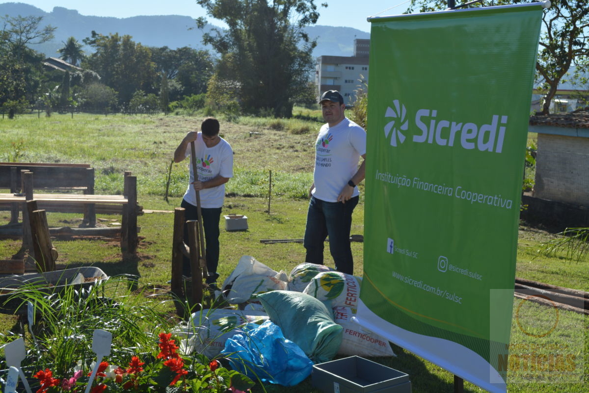 Sicredi inicia ações que celebram o mês do cooperativismo em Morro da Fumaça
