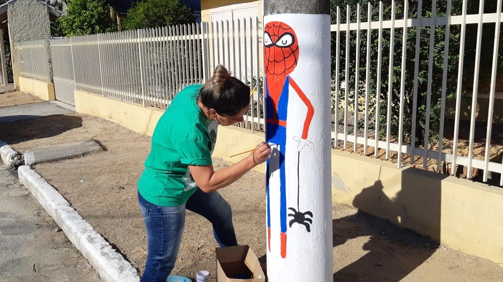 Rua Tadeu Sigieski Jr prepara Biblioteca Social