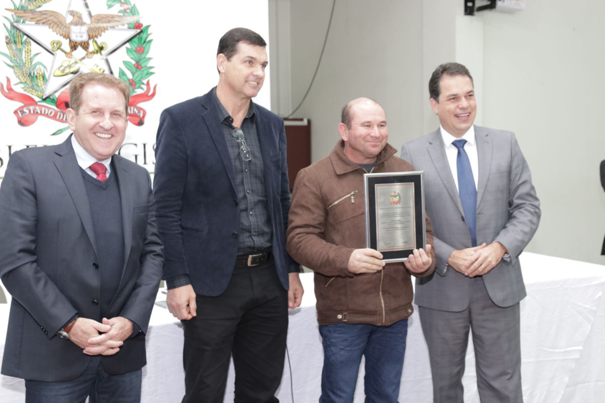 Assembleia Legislativa homenageia os 55 anos do Rui Barbosa