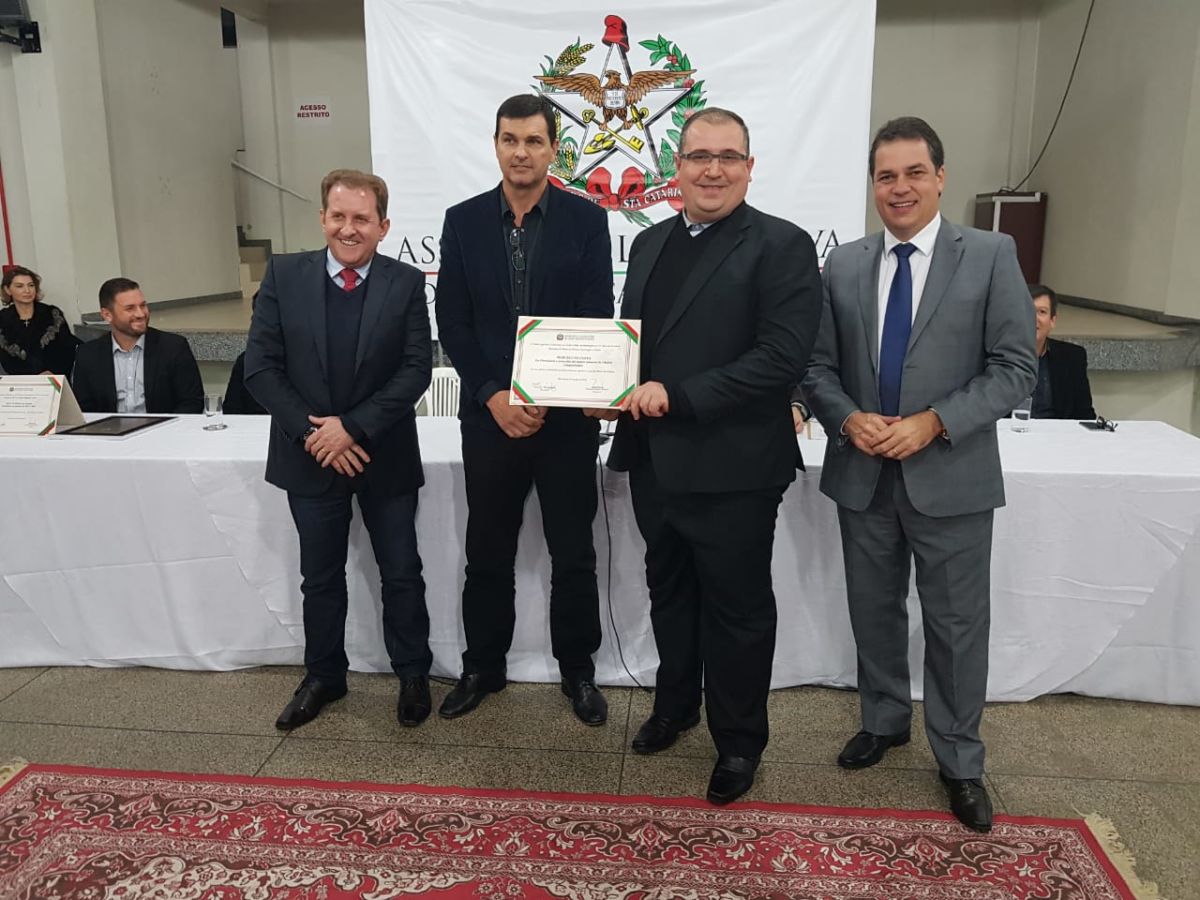 Assembleia Legislativa homenageia os 55 anos do Rui Barbosa