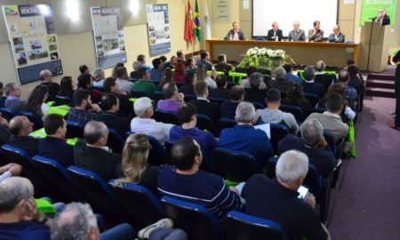 A agricultura familiar é o motor do agronegócio catarinense, diz secretário adjunto em debate na Agroponte 2018