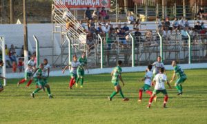 Rui Barbosa vence e está classificado