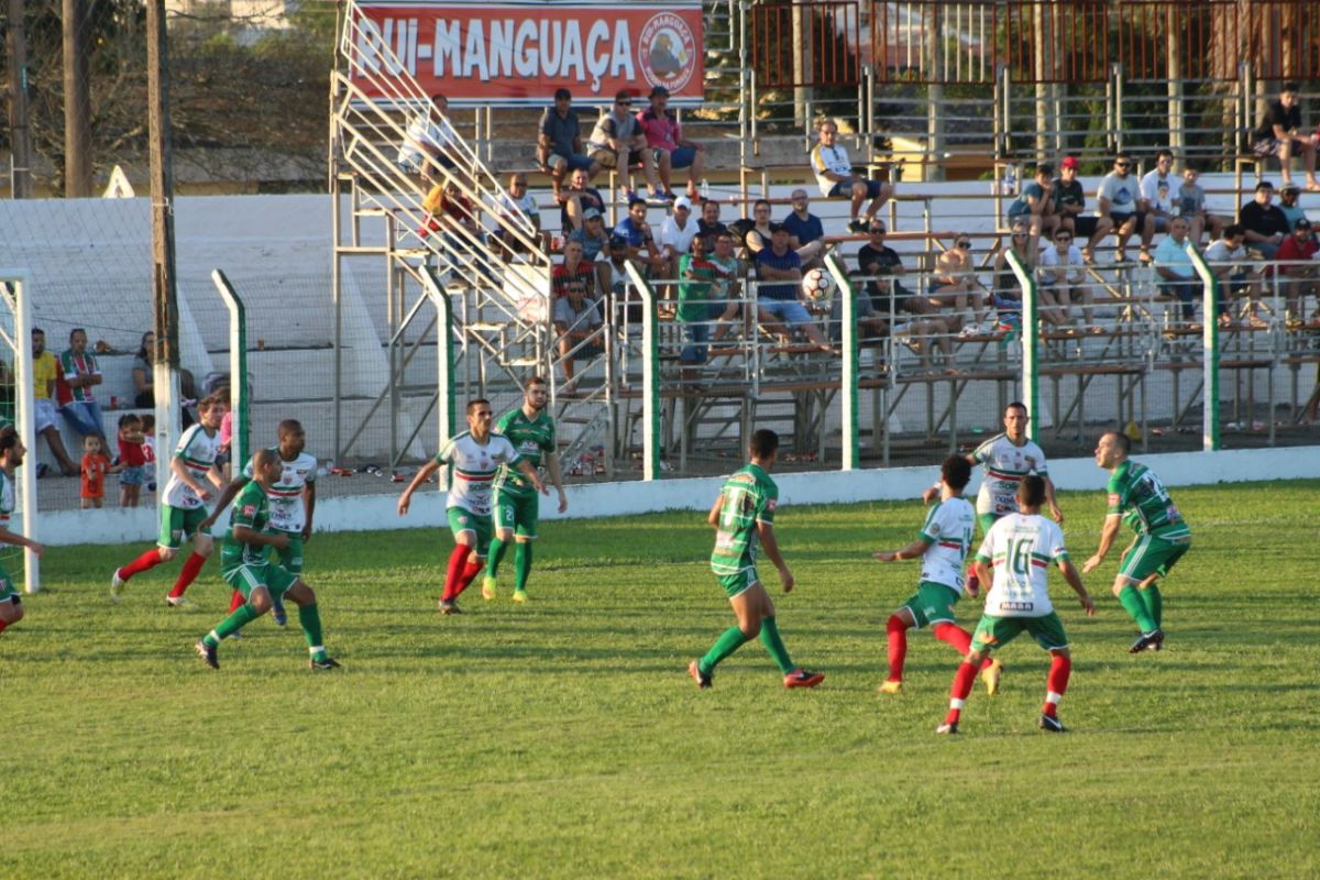 Rui Barbosa vence e está classificado