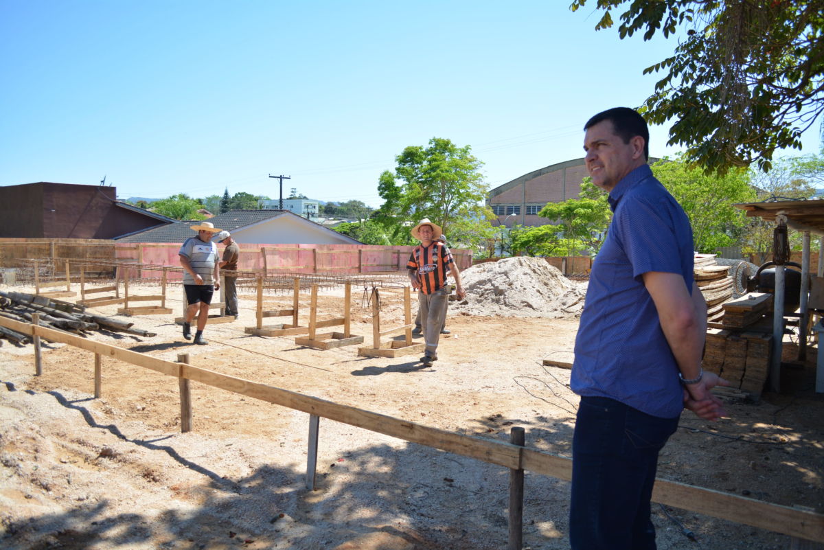 Obras na nova escola Biázio Maragno já tiveram início