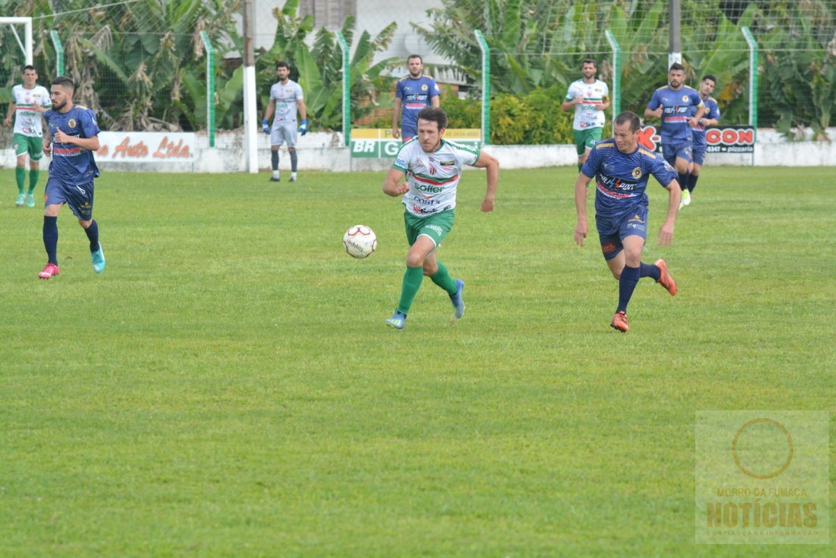 Rui Barbosa goleia e está na semifinal da Larm