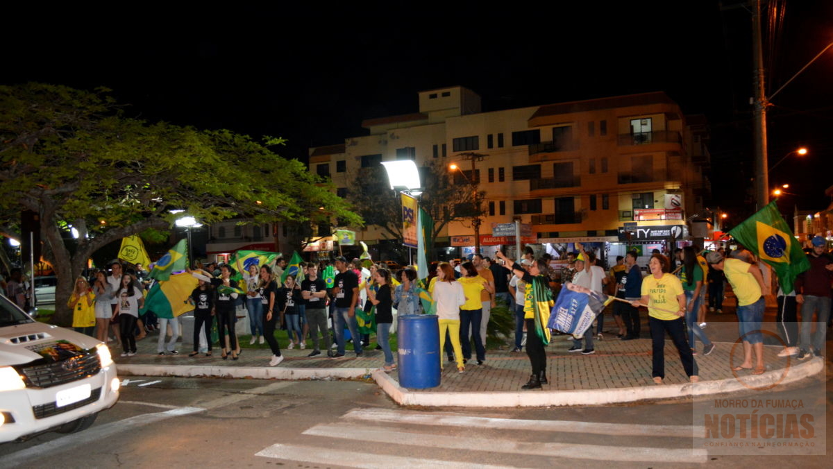 Fumacenses comemoram vitória de Bolsonaro na cidade com 86,47% dos votos