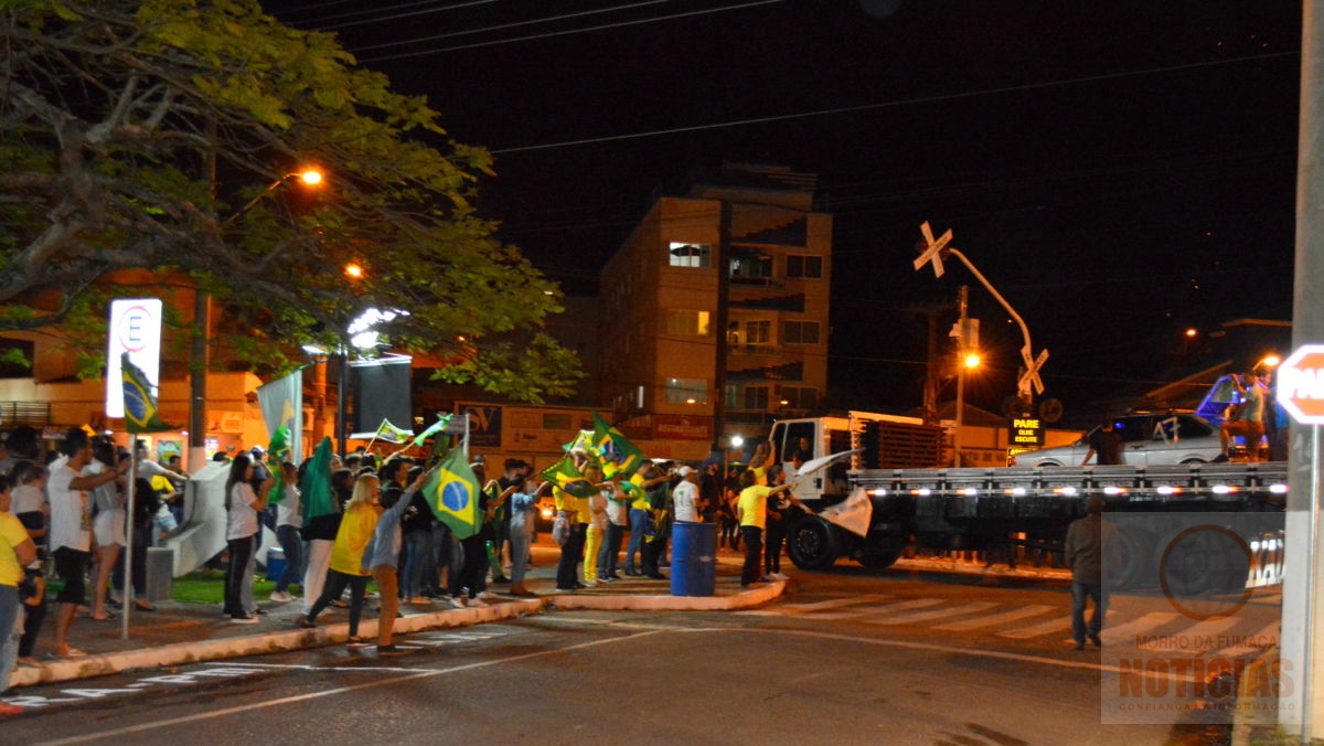 Fumacenses comemoram vitória de Bolsonaro na cidade com 86,47% dos votos