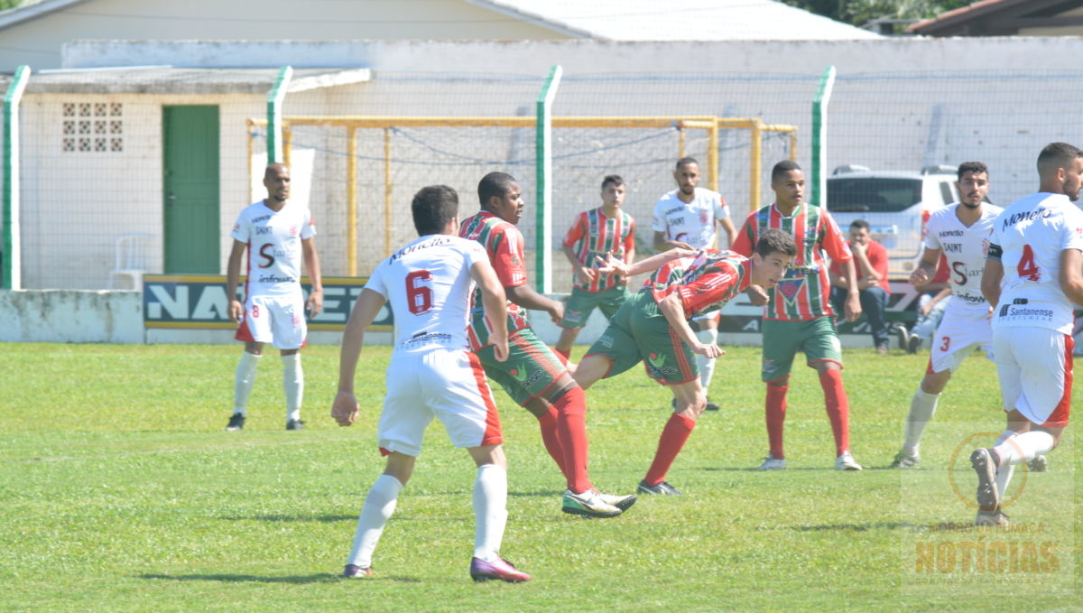 Júnior do Rui Barbosa joga bem, mas perde em casa