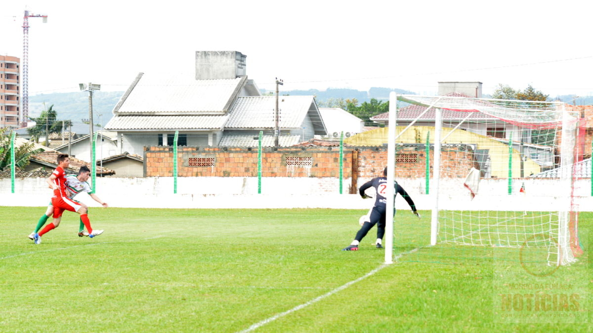 Semifinal da Larm: Rui Barbosa vence o Metropolitano e abre vantagem