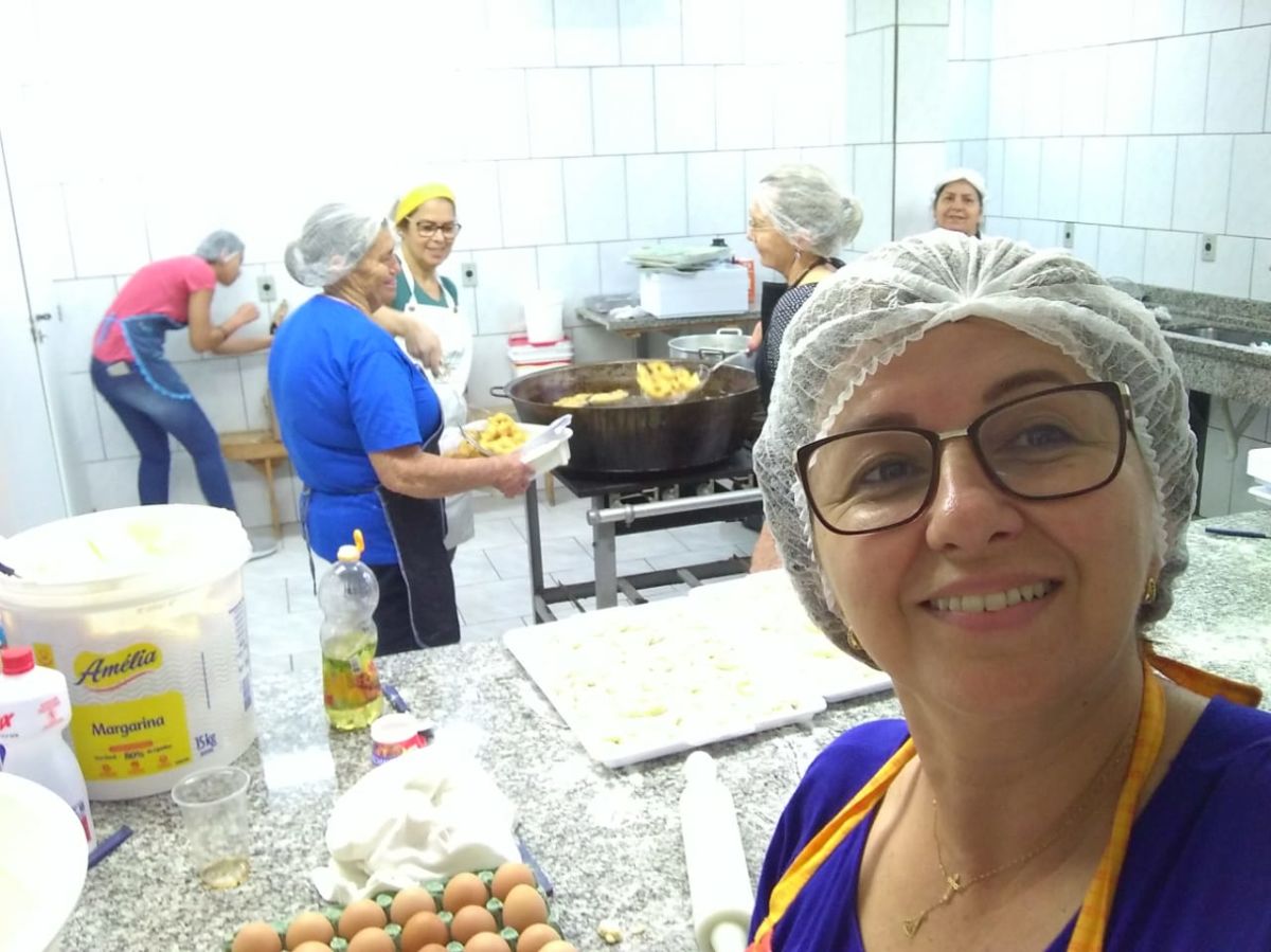 Venda de sonhos é a novidade da festa de Santa Luzia