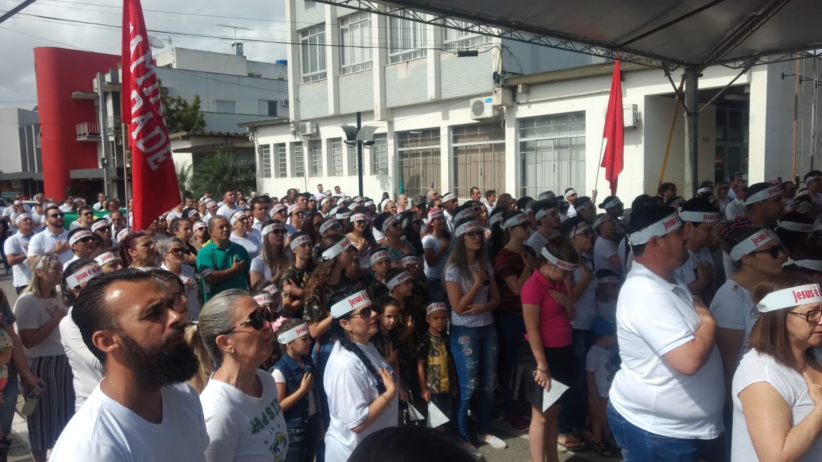 Marcha para Jesus reúne fiéis em Morro da Fumaça