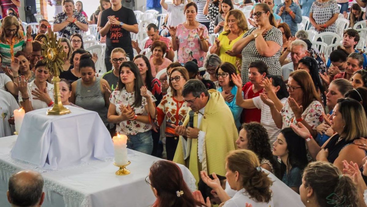 4º Louvor Paroquial acontece neste domingo