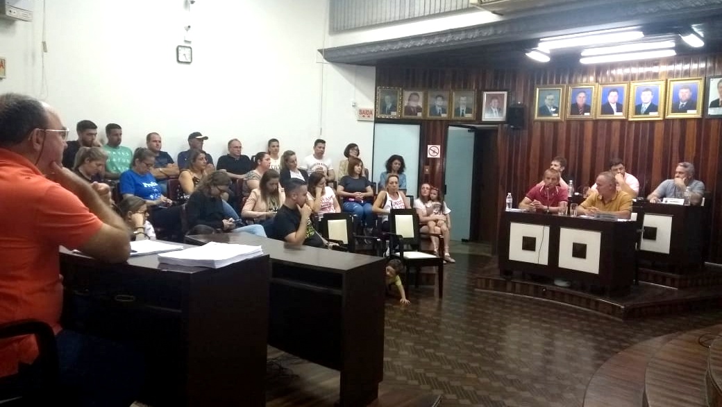 Câmara de Vereadores rejeita projeto da Escola Sem Partido