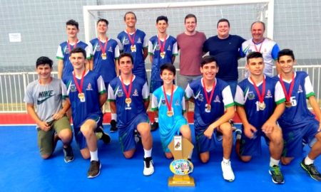 Morro da Fumaça disputa a etapa final do Campeonato Catarinense de Voleibol Mirim