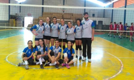 Vôlei de Morro da Fumaça joga a final da Liga Santa Catarina