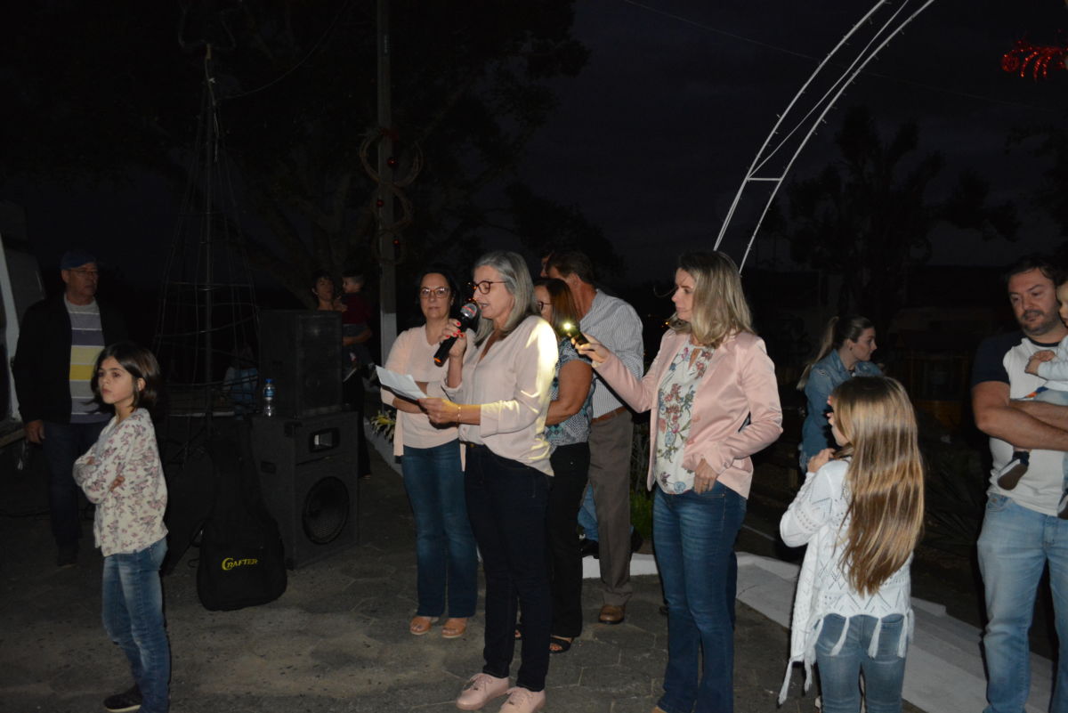 Comunidade de Linha Torrens inaugura decoração Natalina