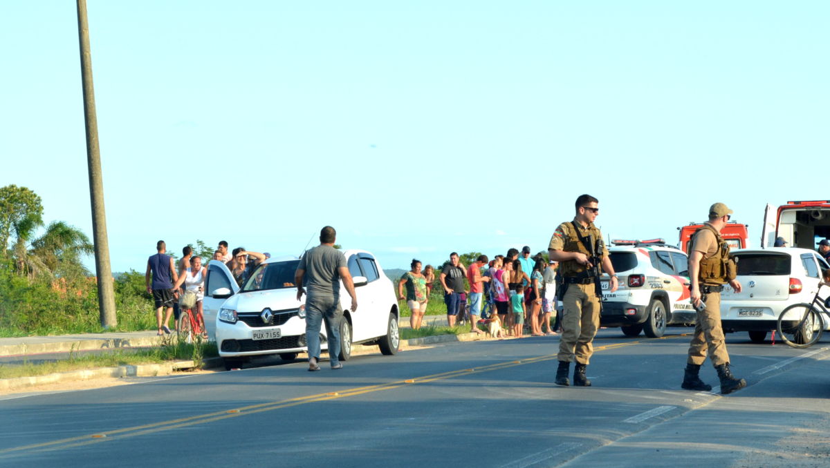 Acidente deixa casal e criança feridos na Rodovia Olívio Cechinel