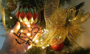 Os cuidados com as luzes que embelezam no Natal